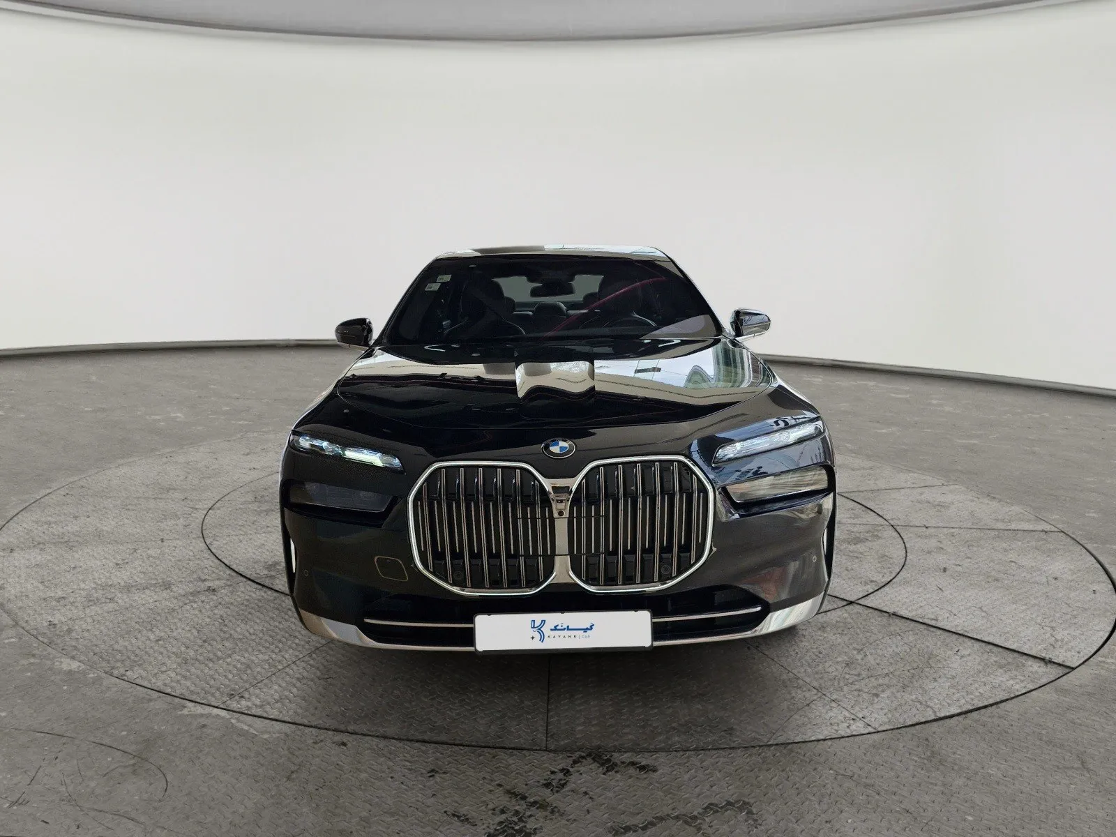 BMW 7 Series 735i 2024