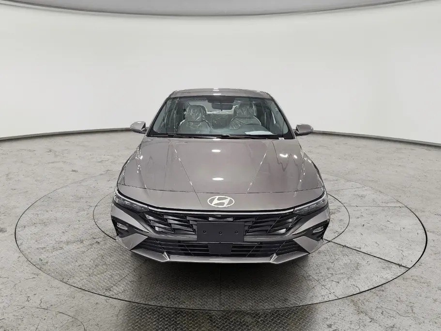 Hyundai Elantra Smart Plus China 2026