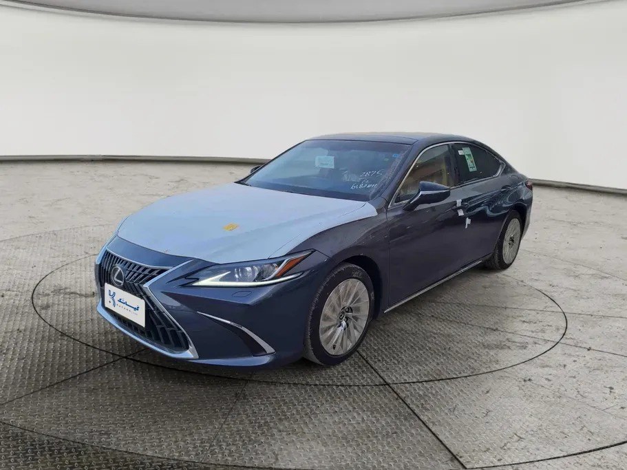 Lexus ES 350 CC Elite 2025