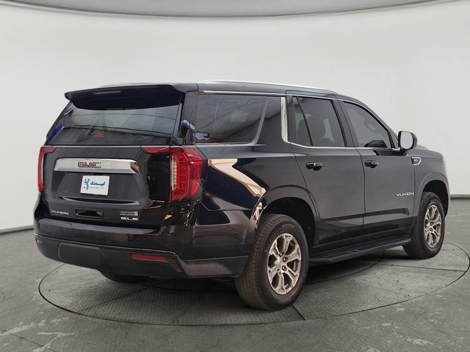 GMC Yukon SLE 2024