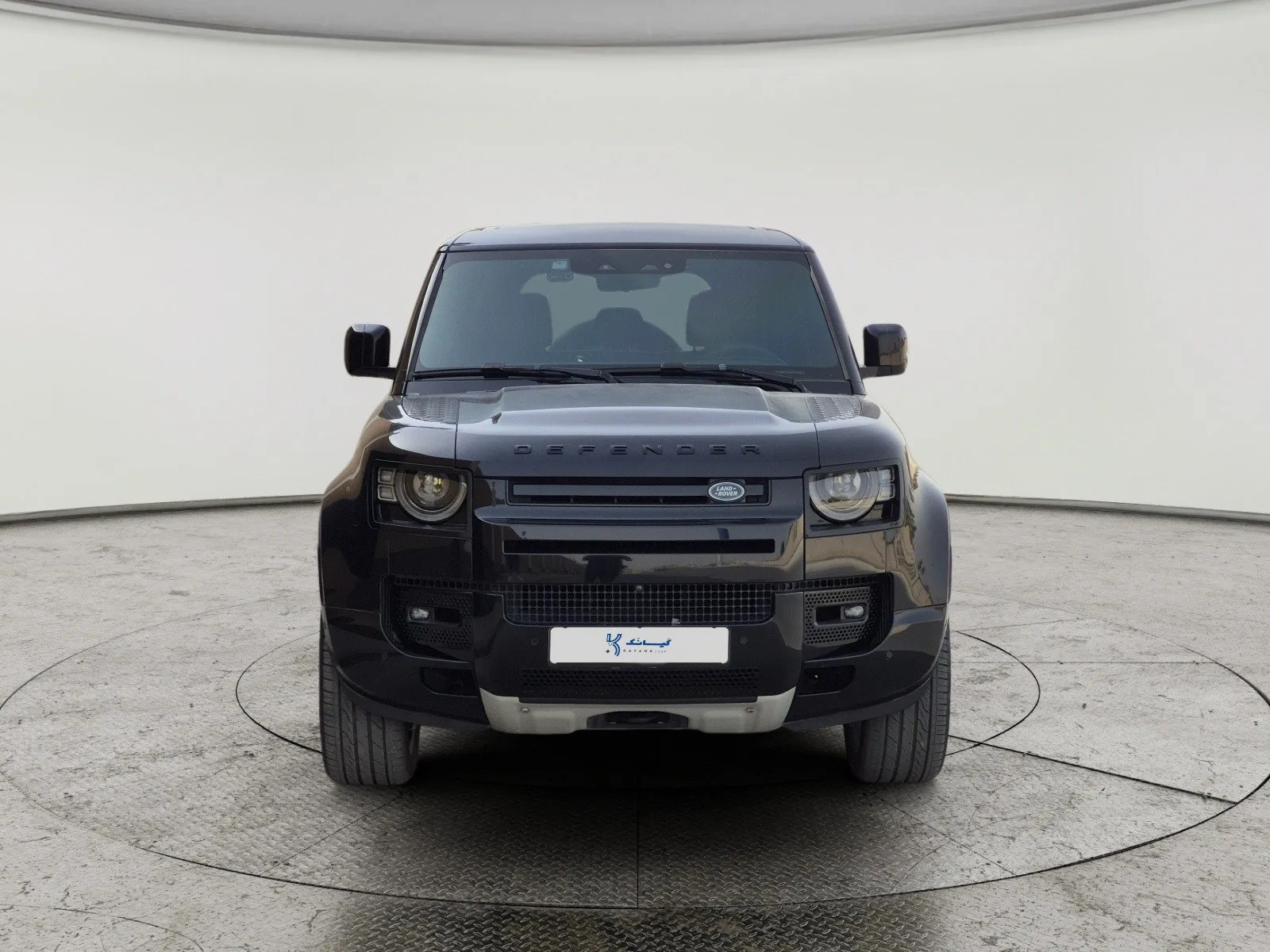 Land Rover Defender P525 2023