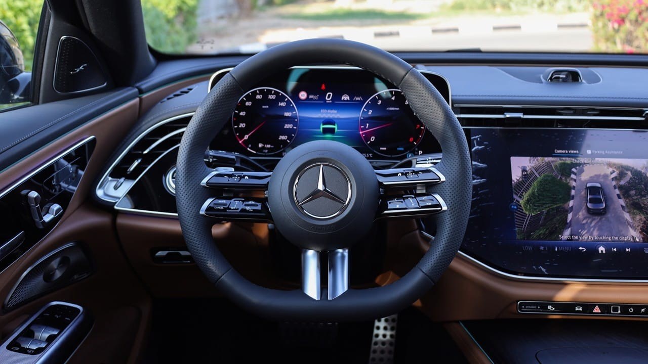 Mercedes-Benz E 300 2026