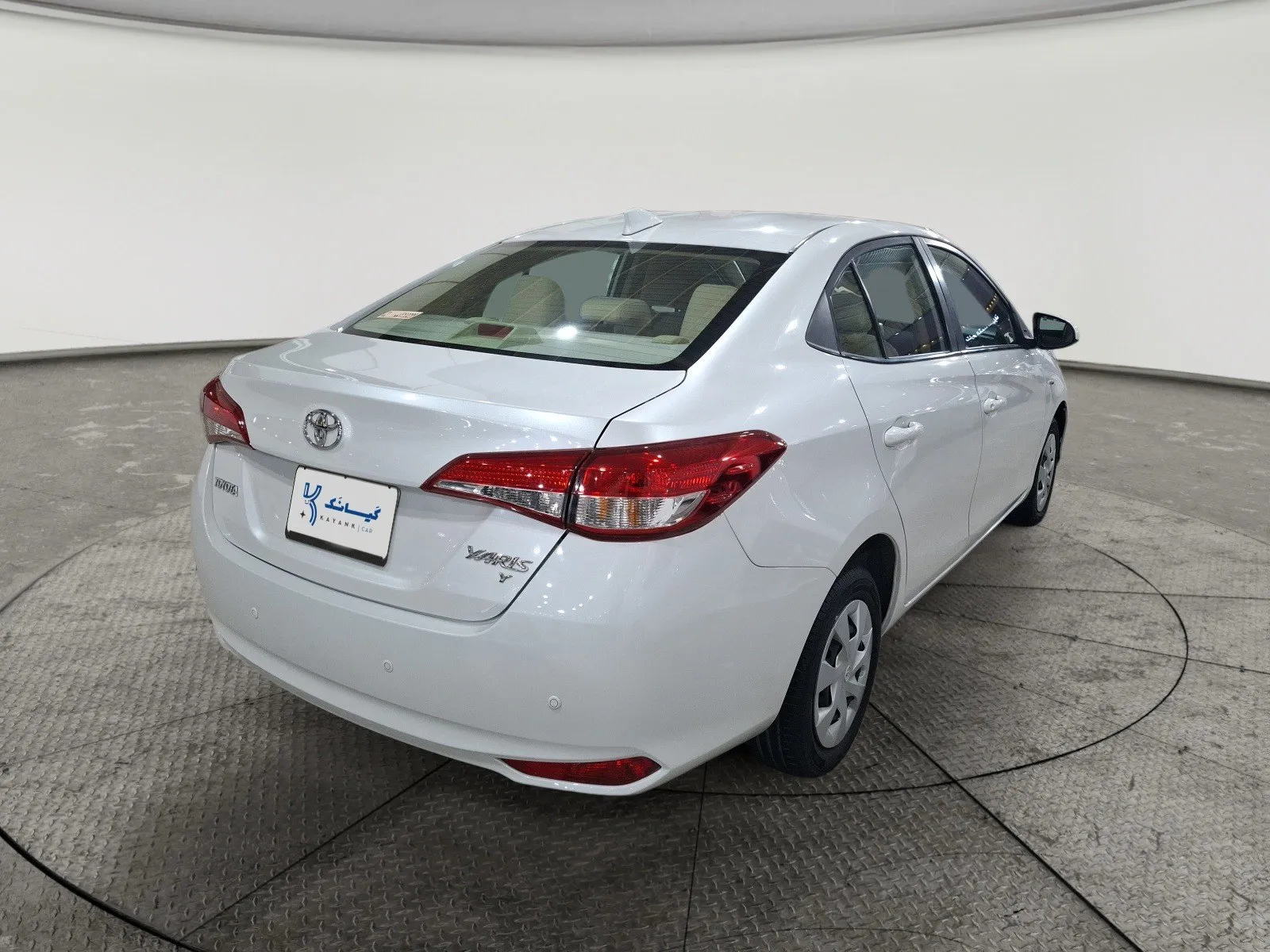 Toyota Yaris Y 2022