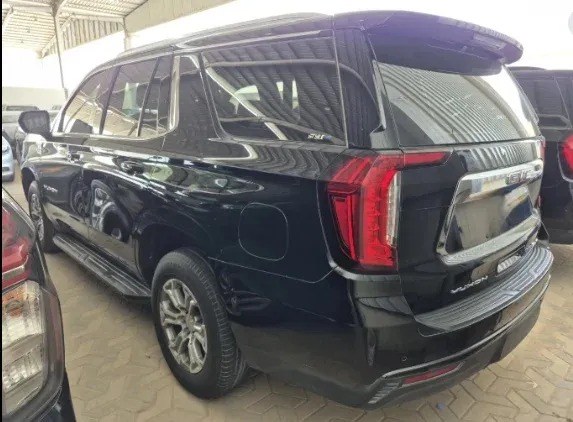 GMC Yukon SLE 2022