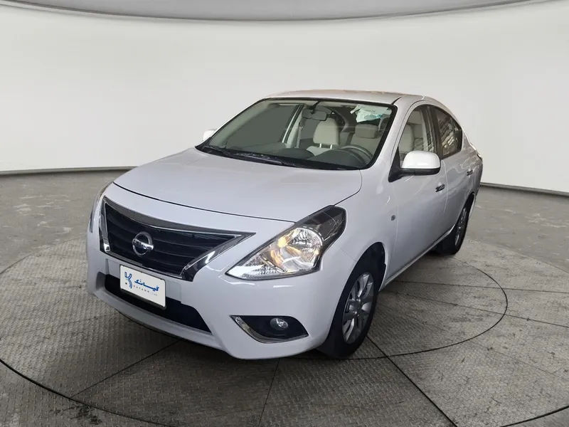 Nissan Sunny 2024