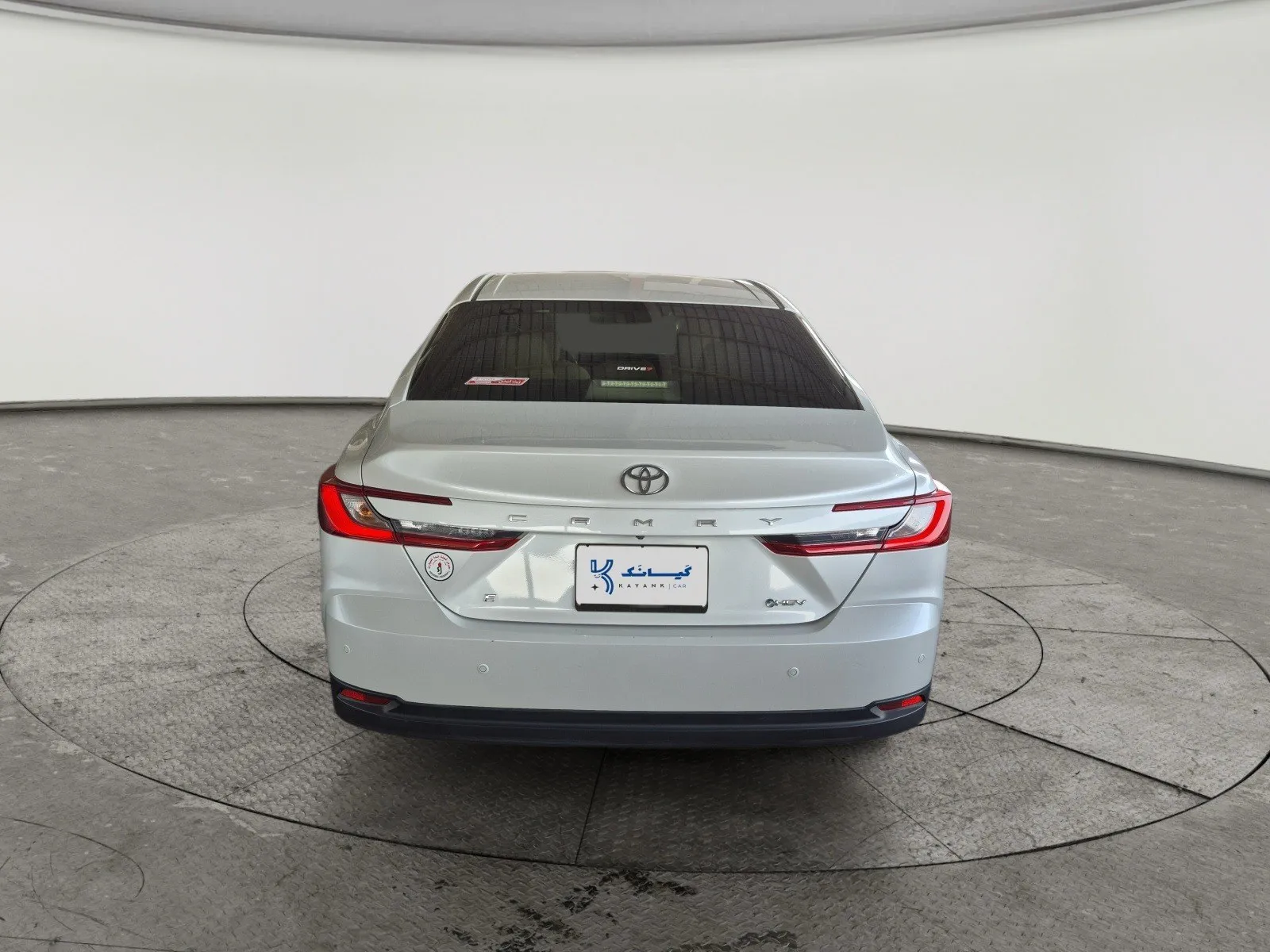 Toyota Camry E HEV 2025