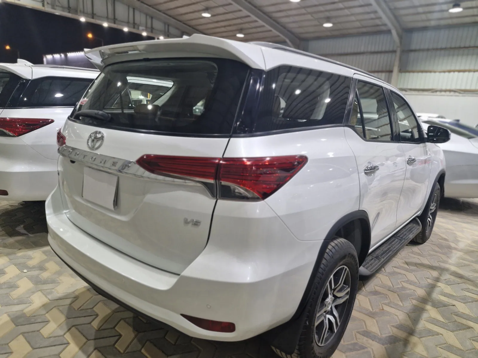 Toyota Fortuner VX 2023