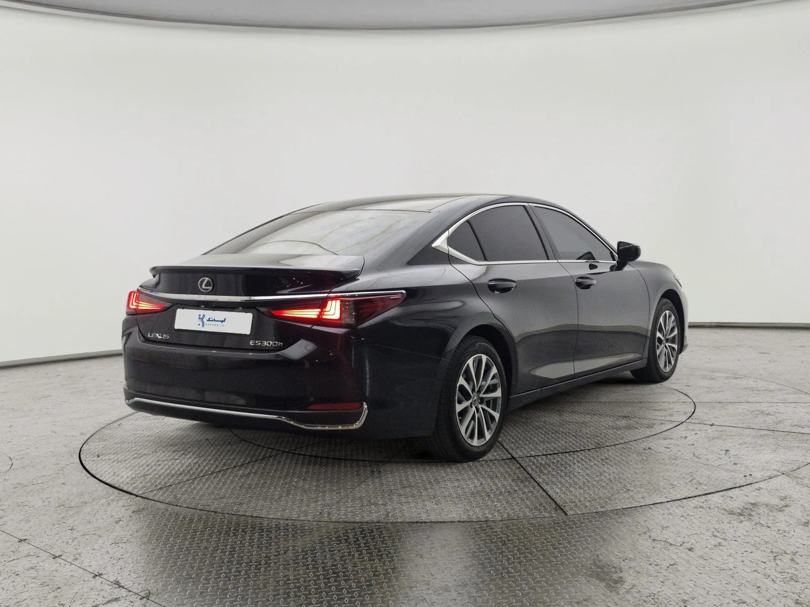 Lexus ES 300 H 2024