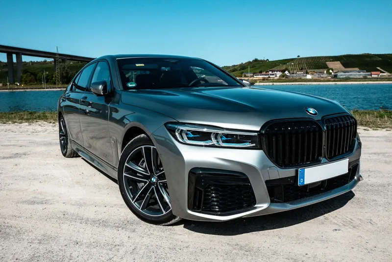 BMW 7 Series 2021