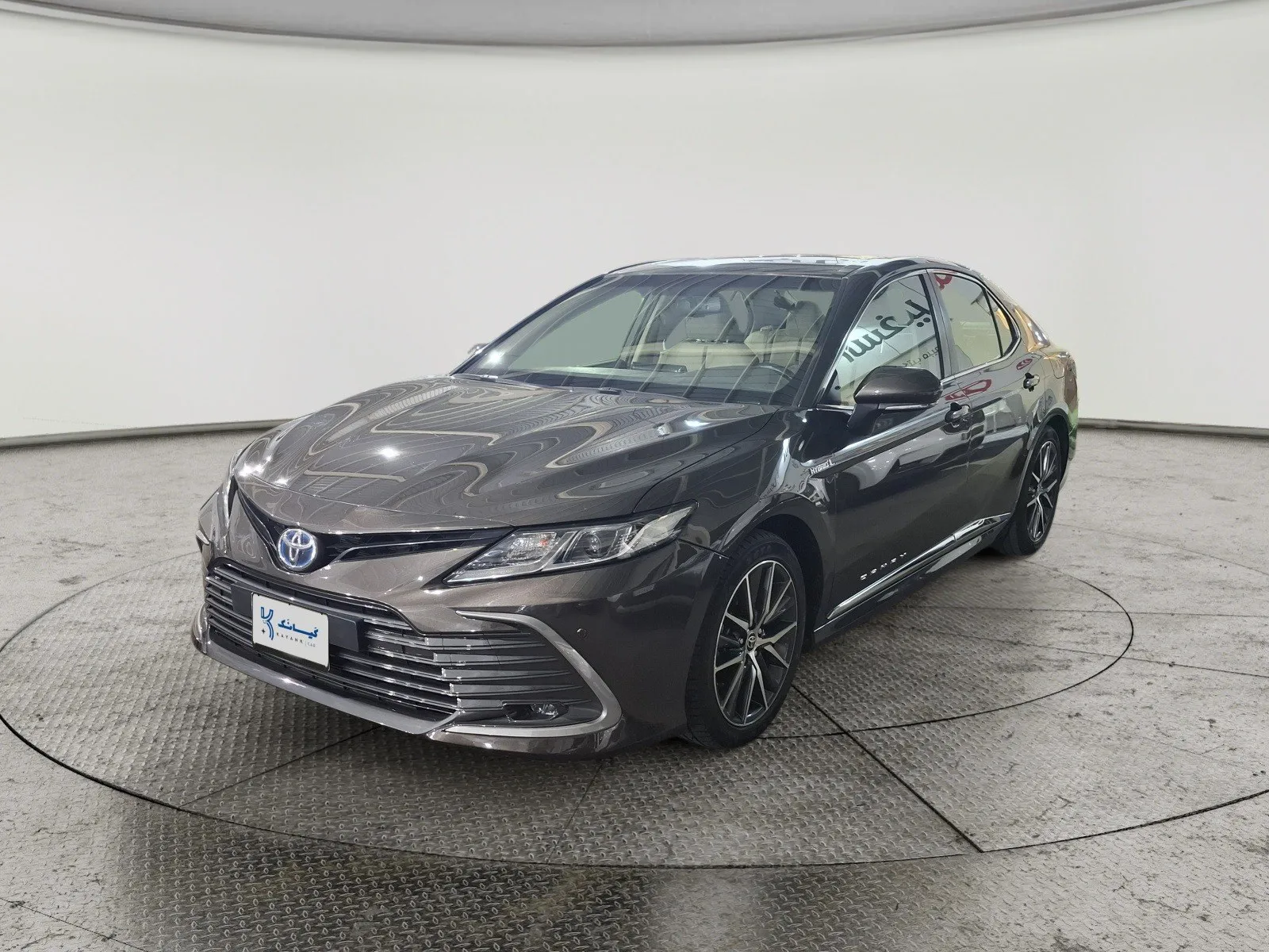 Toyota Camry GLE HEV 2021