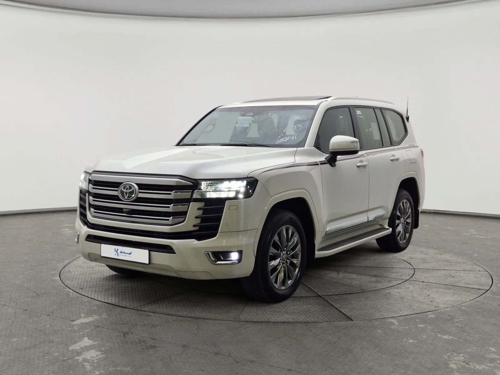 Toyota Land Cruiser GXR3 2026