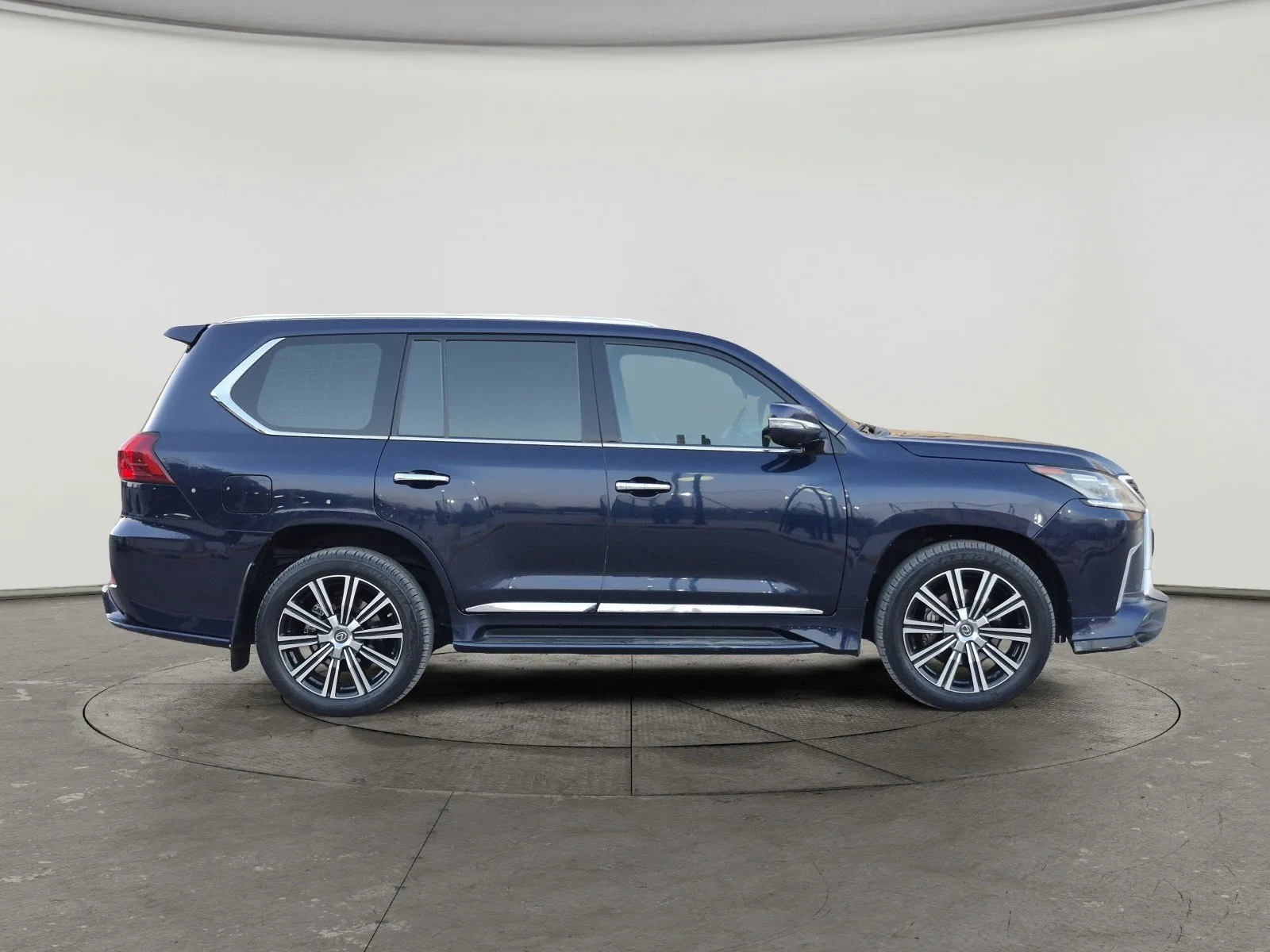 Lexus LX 570 S 2021