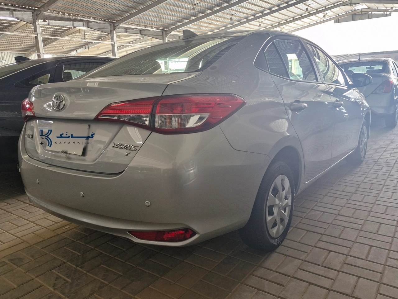 Toyota Yaris Y 2022