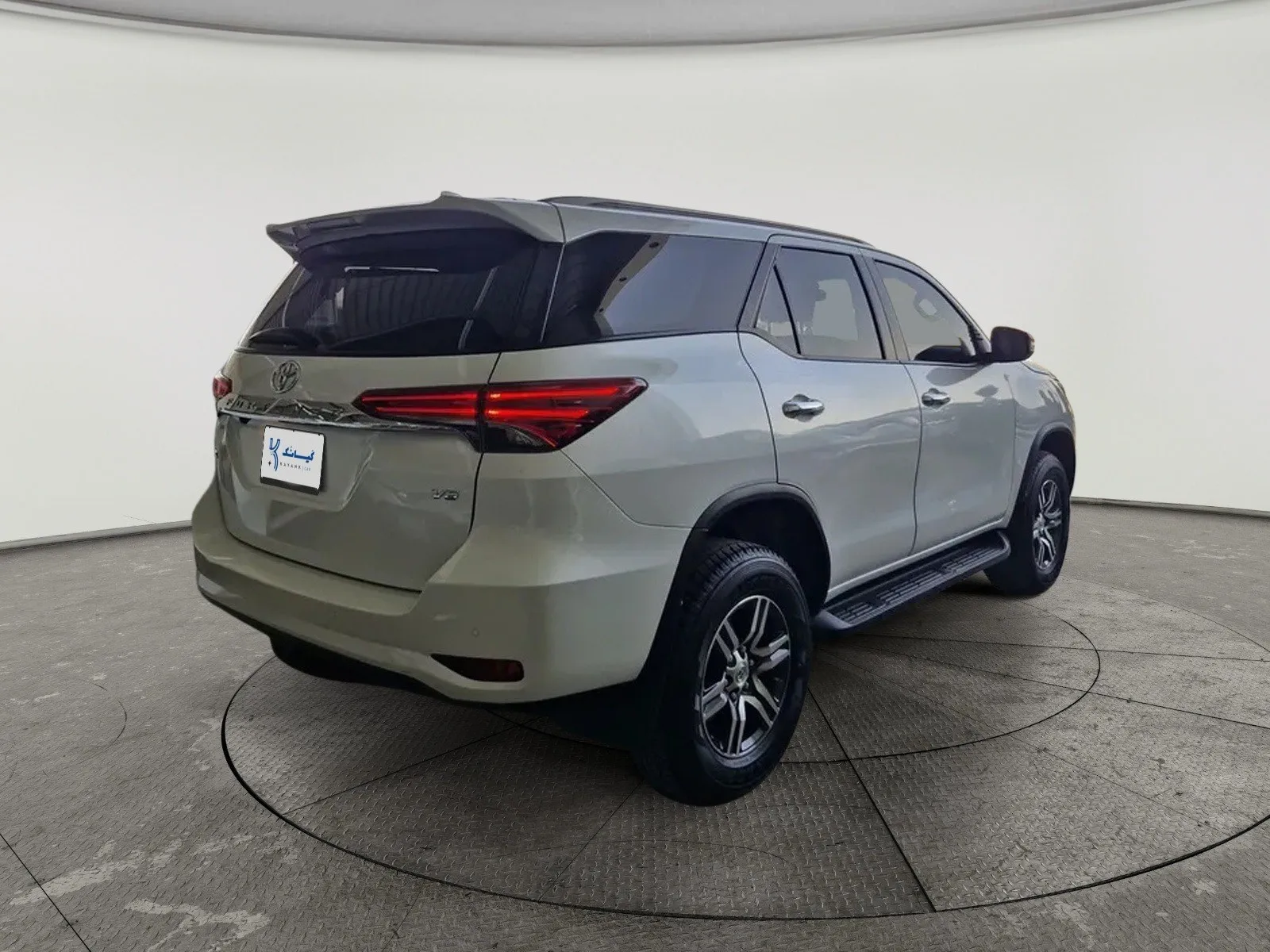 Toyota Fortuner VX 2023