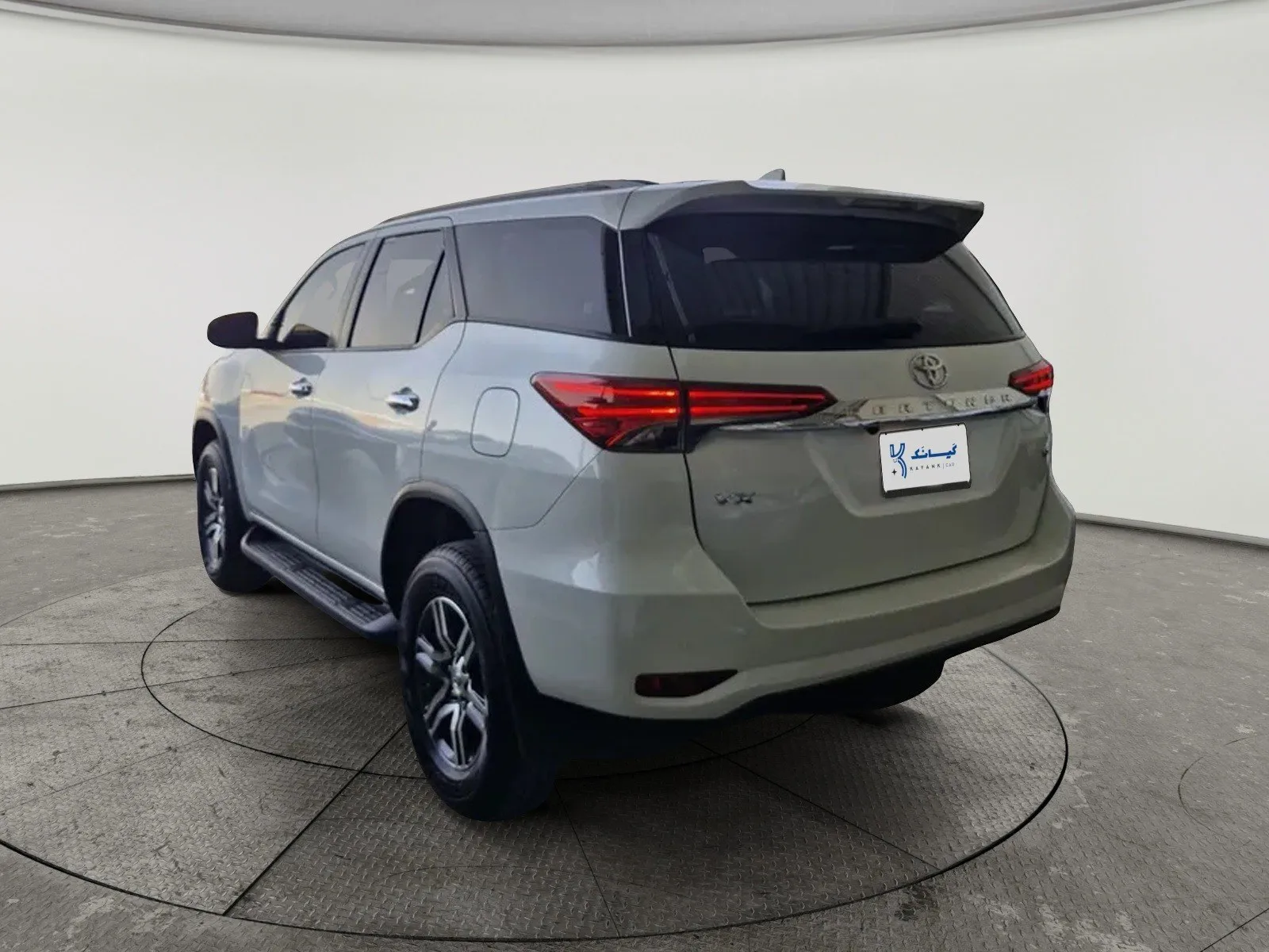 Toyota Fortuner VX 2023