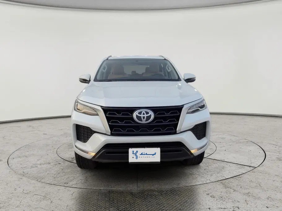 Toyota Fortuner GX 2023