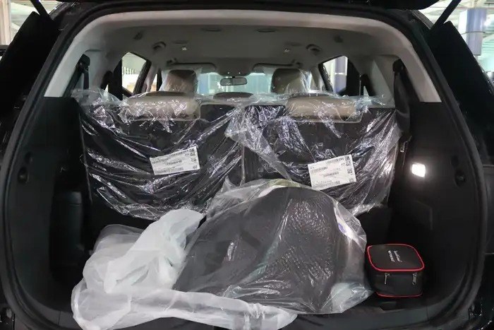 Ford Everest XLS 2025