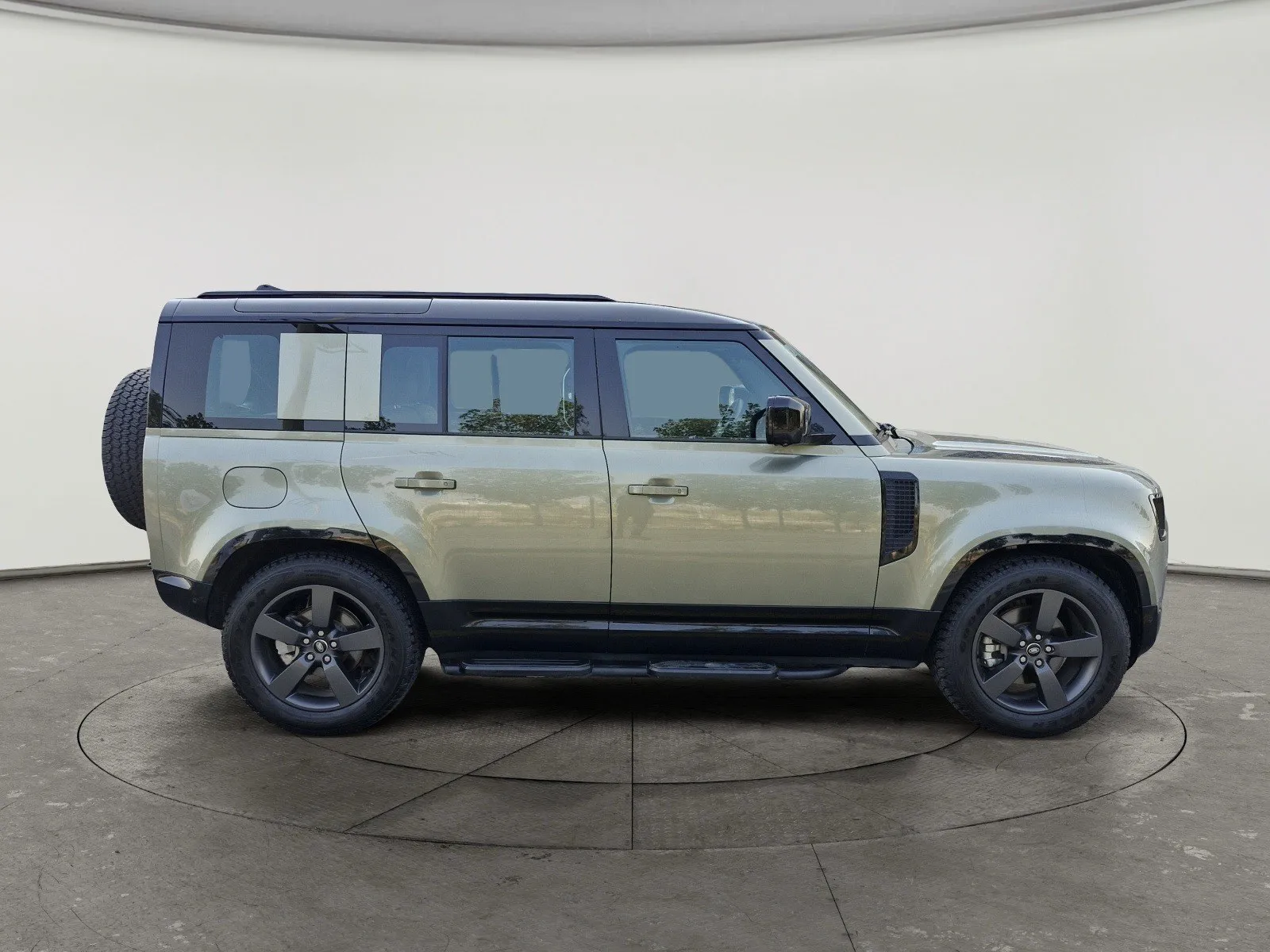 Land Rover Defender P300 S 2025