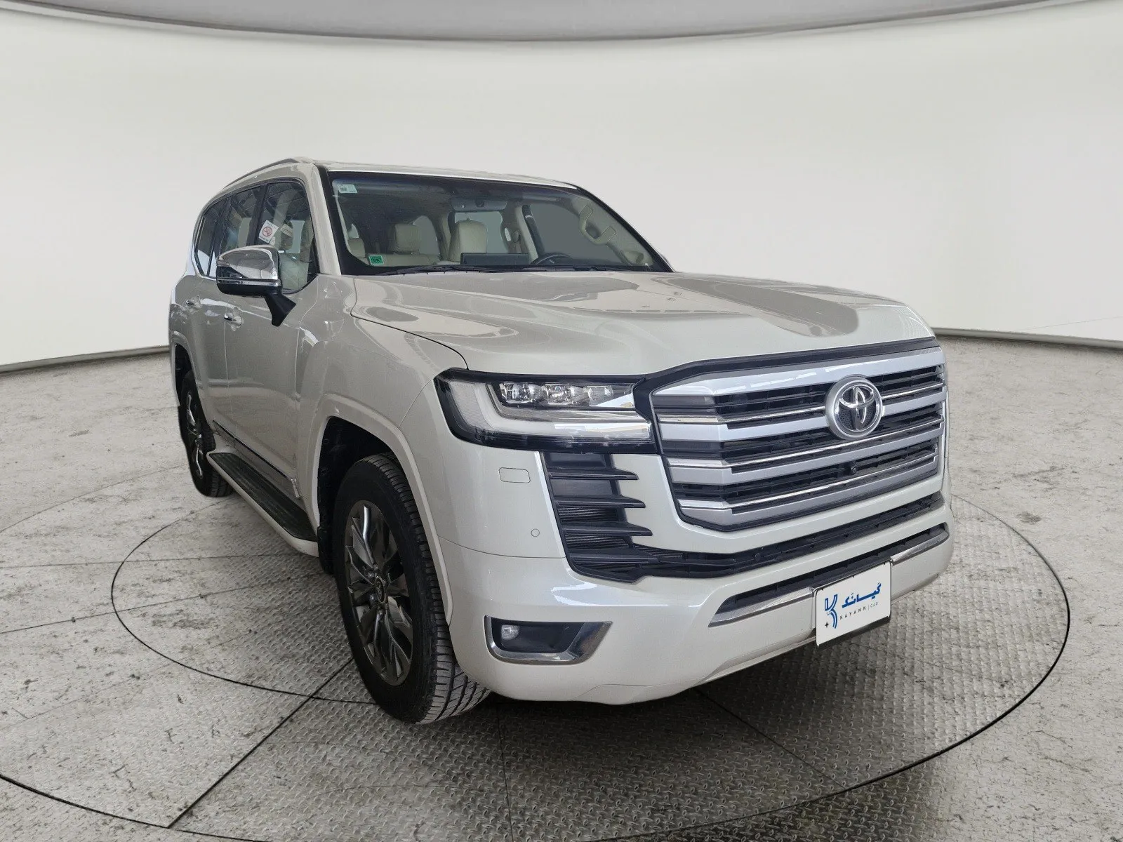 Toyota Land Cruiser VXR 2023