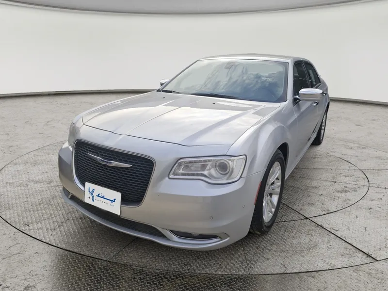 Chrysler 300 2021