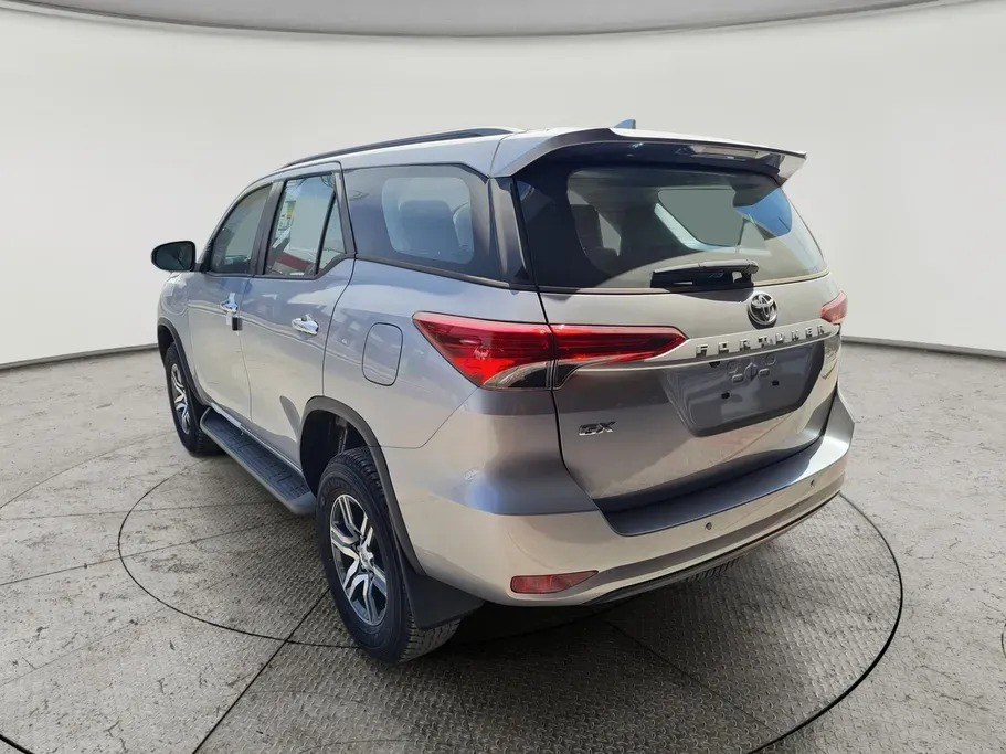 Toyota Fortuner GX2 4x4 2026