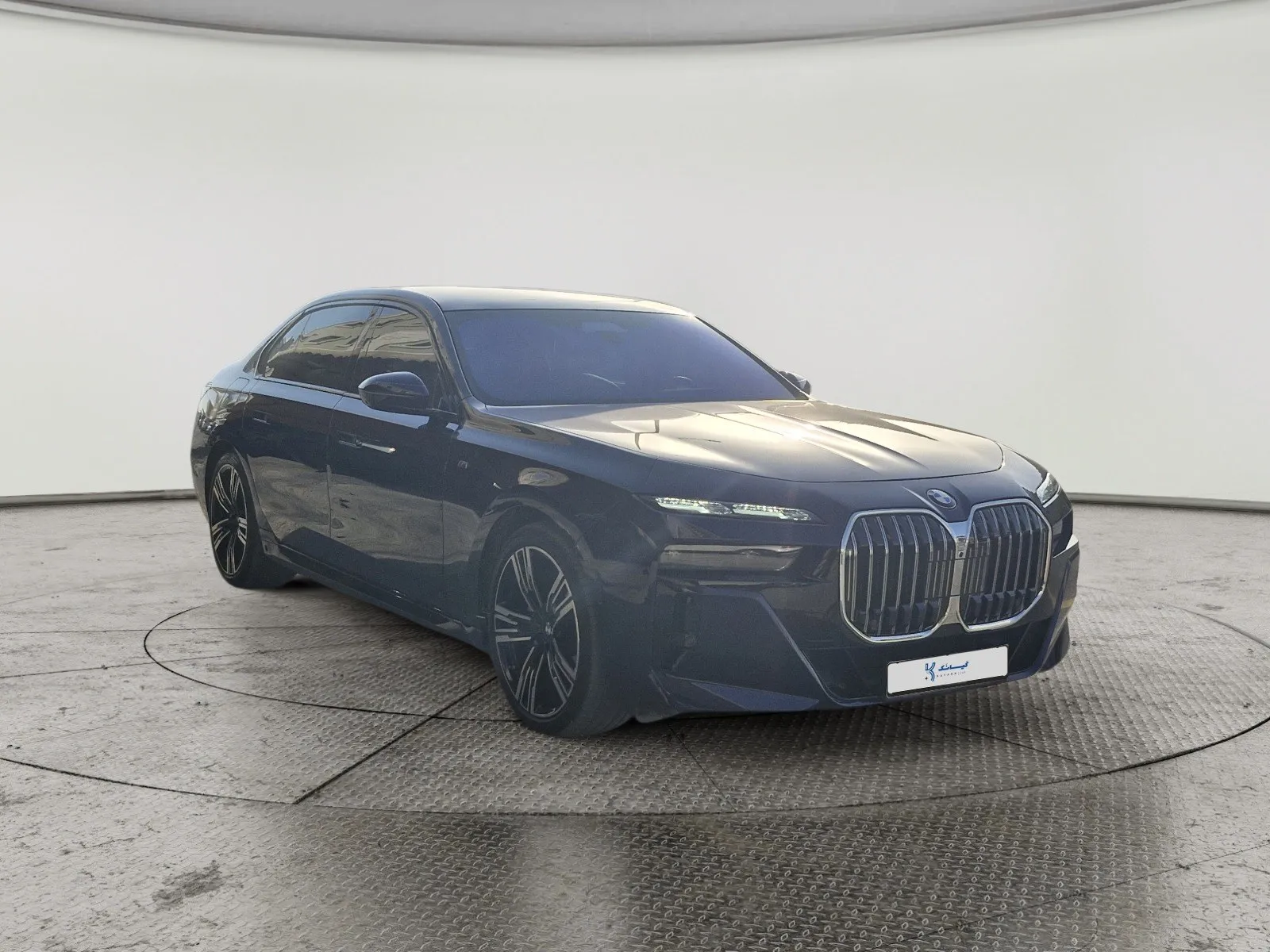 BMW 7 Series 735i 2024