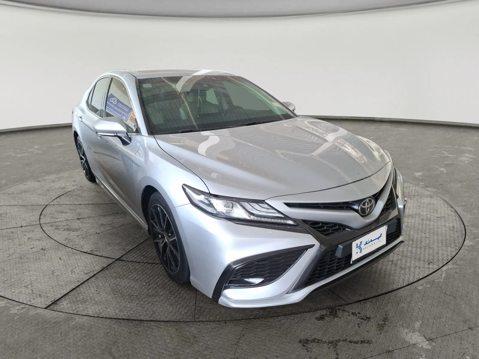 Toyota Camry SE 2021