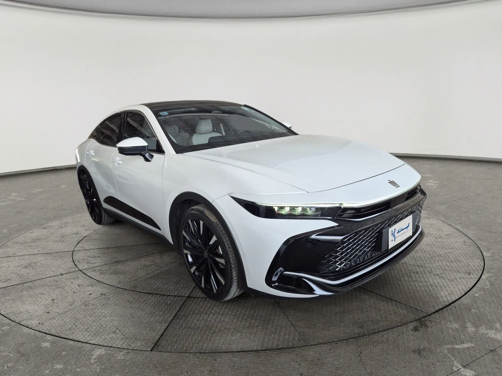 Toyota Crown Majesta 2023