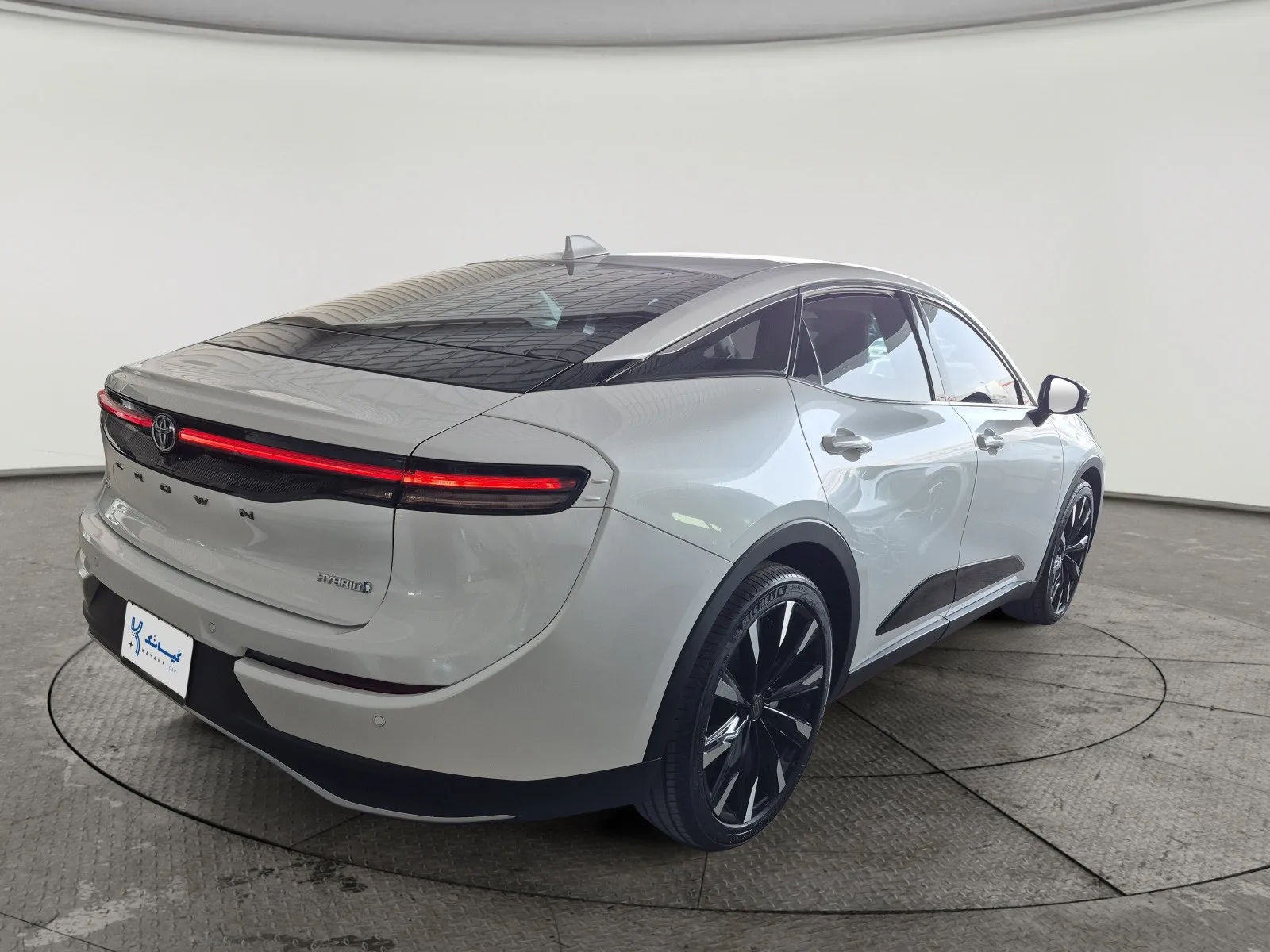 Toyota Crown Majesta 2023