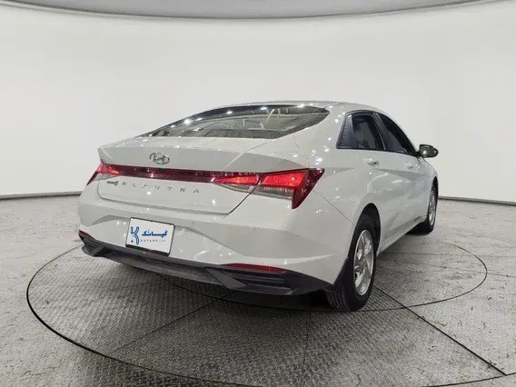 Hyundai Elantra Smart 2023