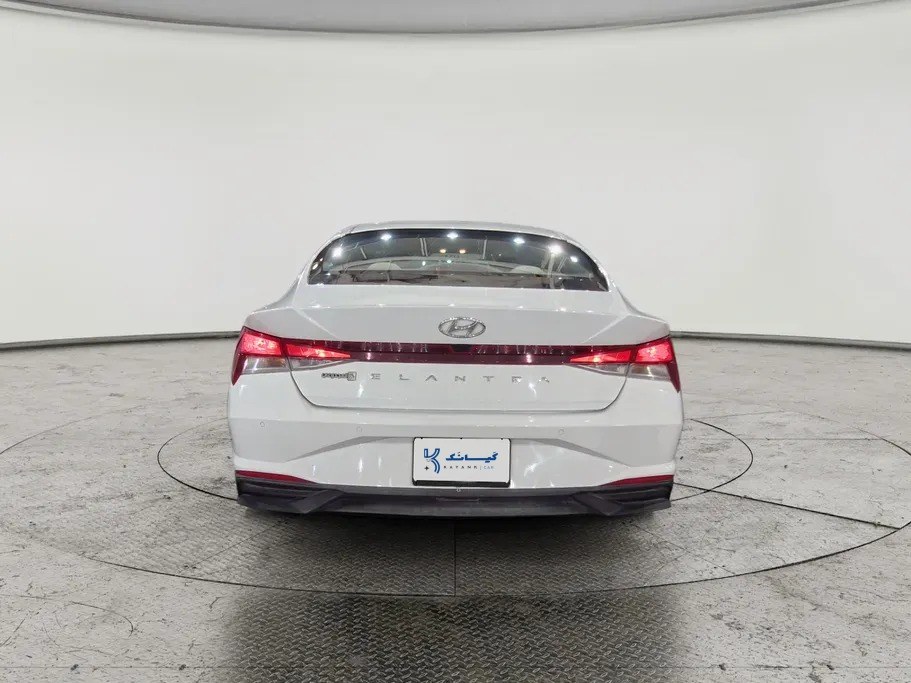 Hyundai Elantra Smart 2023