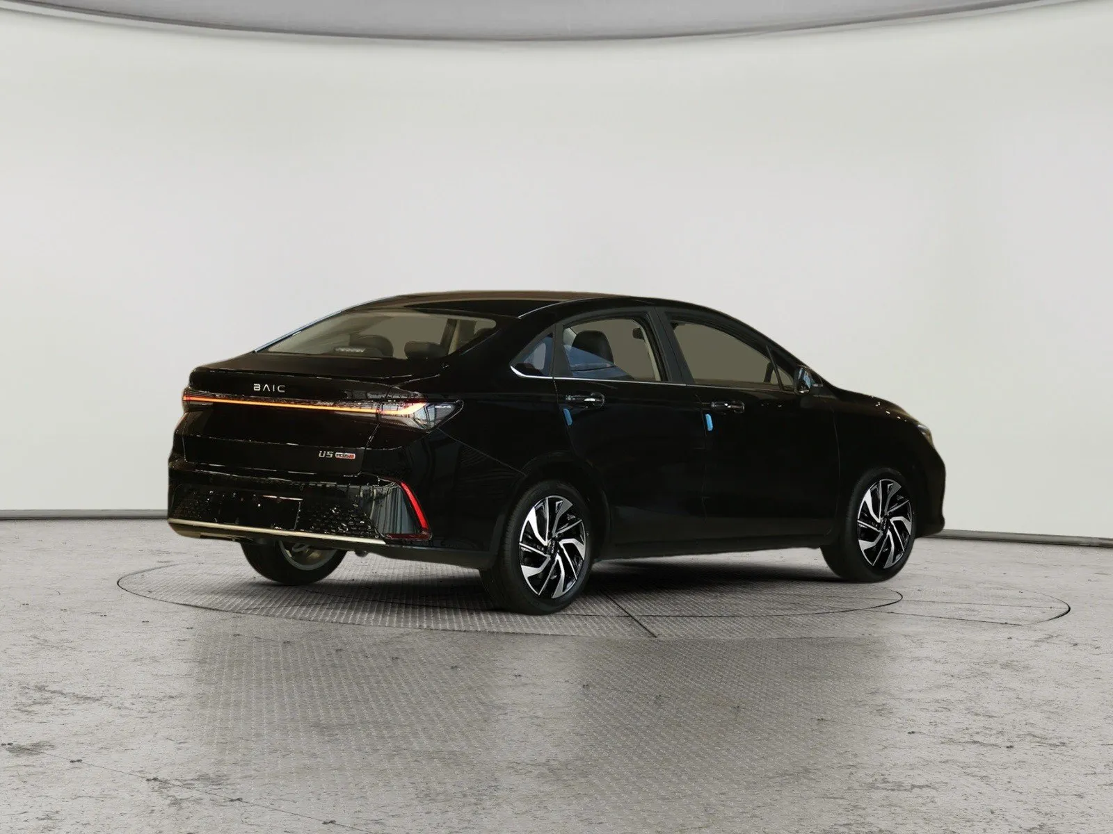 BAIC U5 Plus Luxury 2026