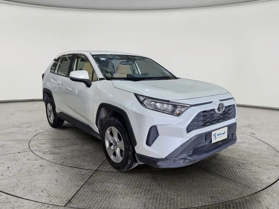 Toyota RAV4 LE 2022