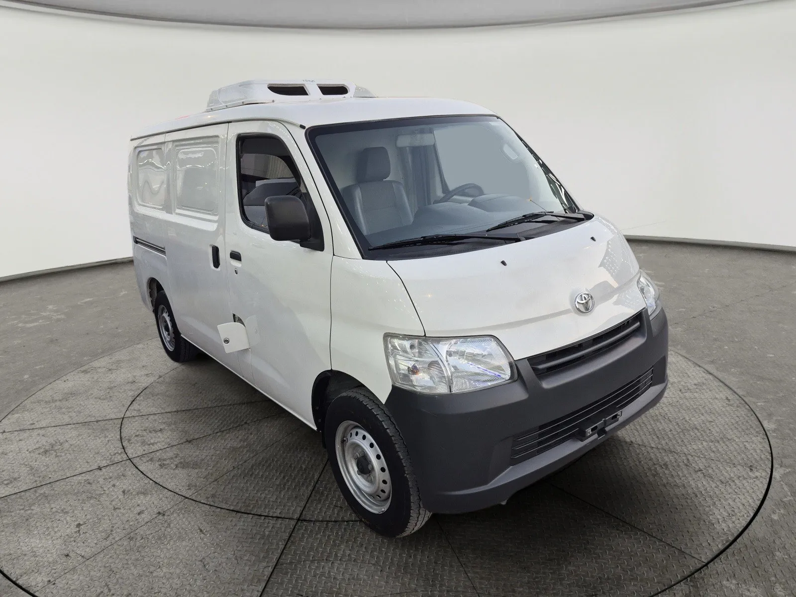 Toyota LiteAce Van 2024