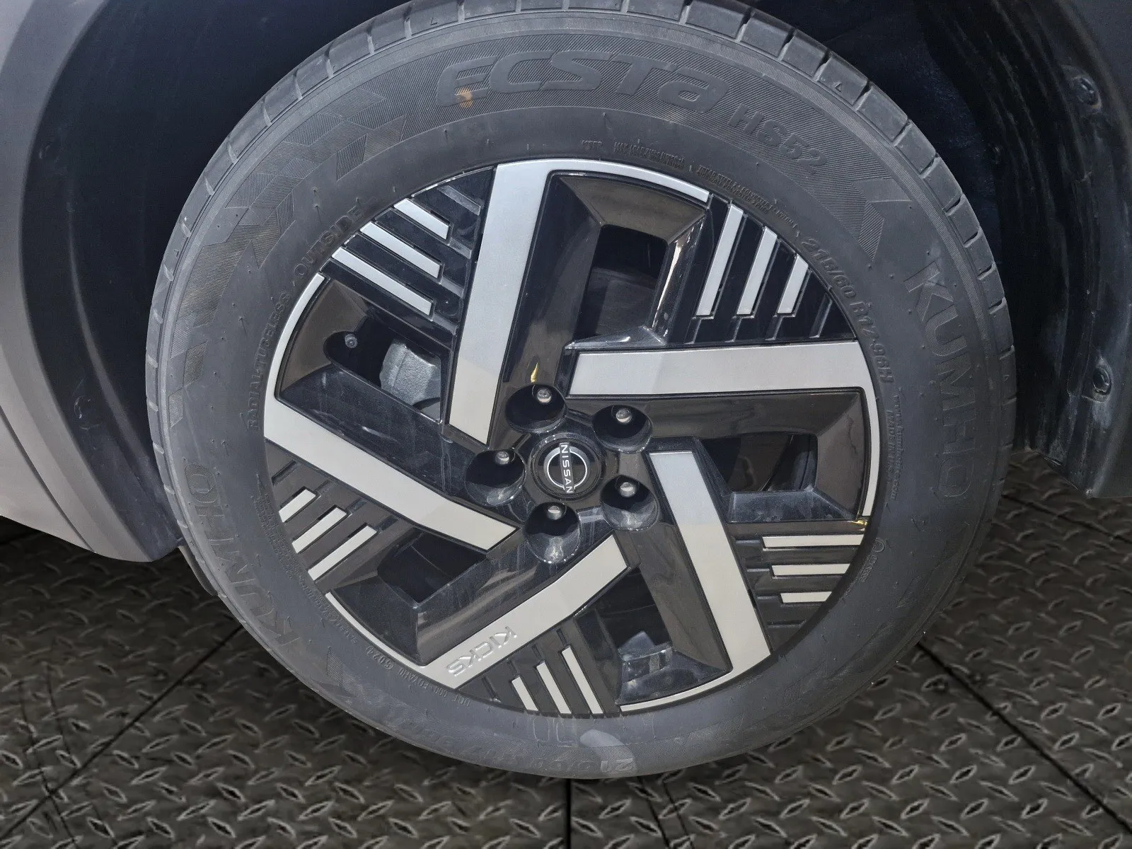 Nissan Kicks S 2025