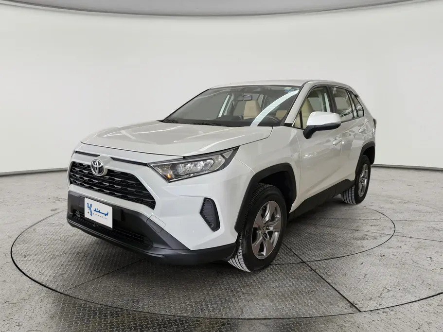 Toyota RAV4 LE 2022