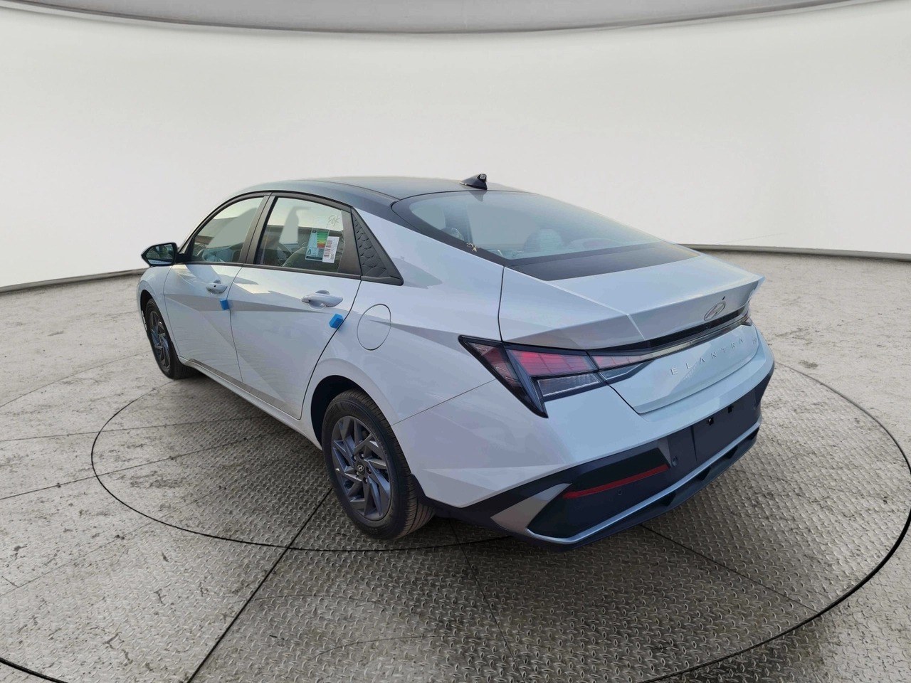 Hyundai Elantra Smart Plus China 2026