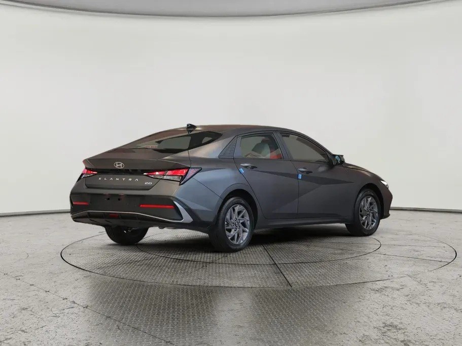 Hyundai Elantra Smart Plus China 2026
