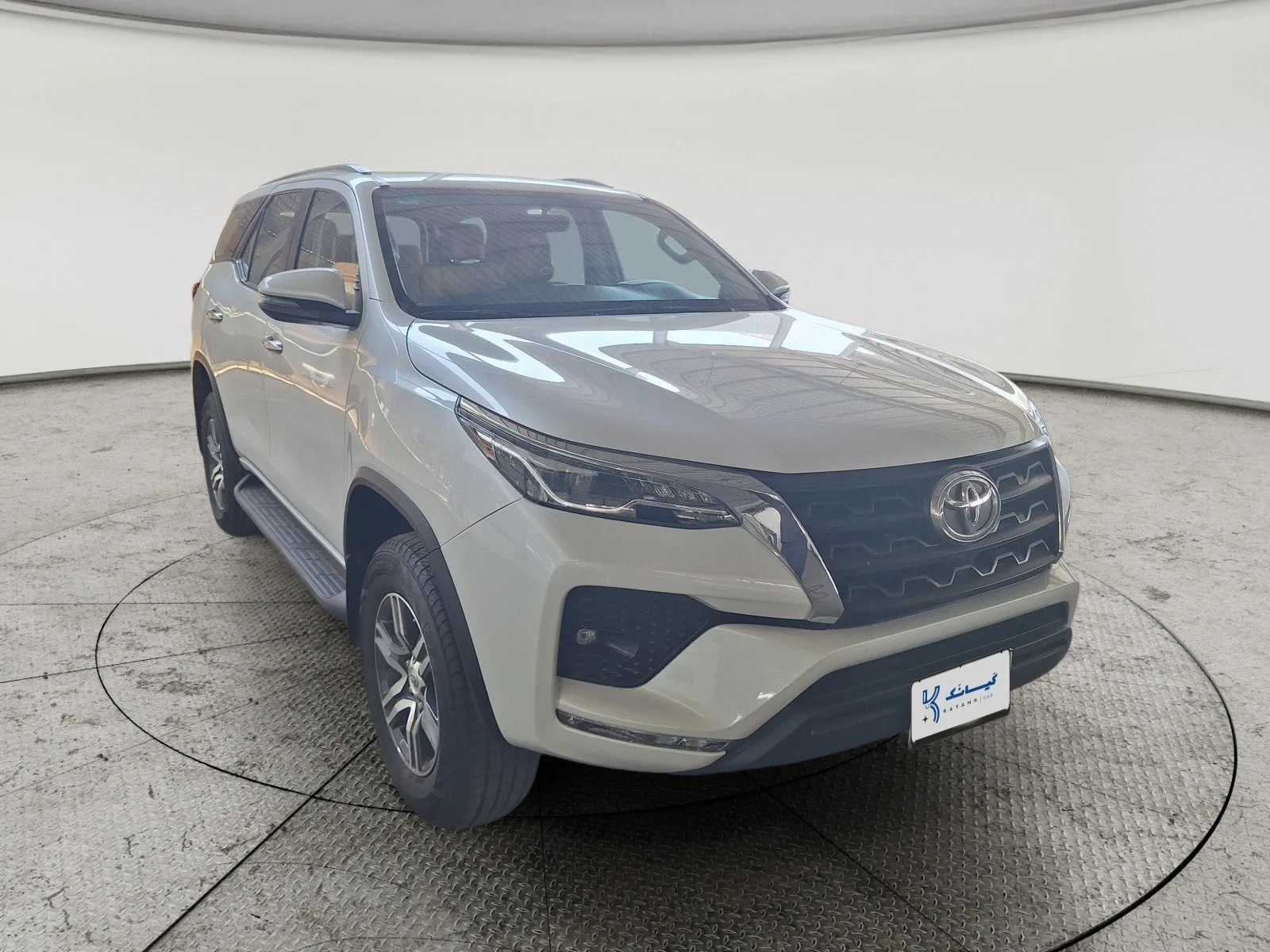 Toyota Fortuner VX 2023