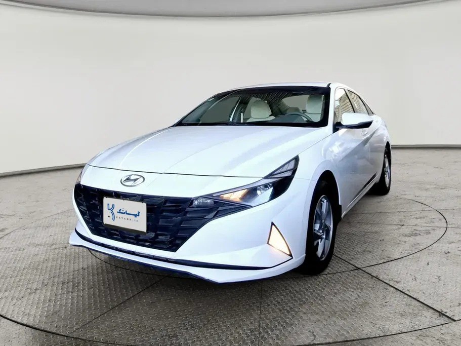 Hyundai Elantra Smart 2021