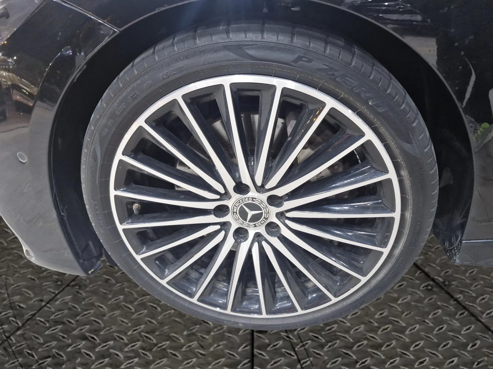 Mercedes-Benz C 200 2024