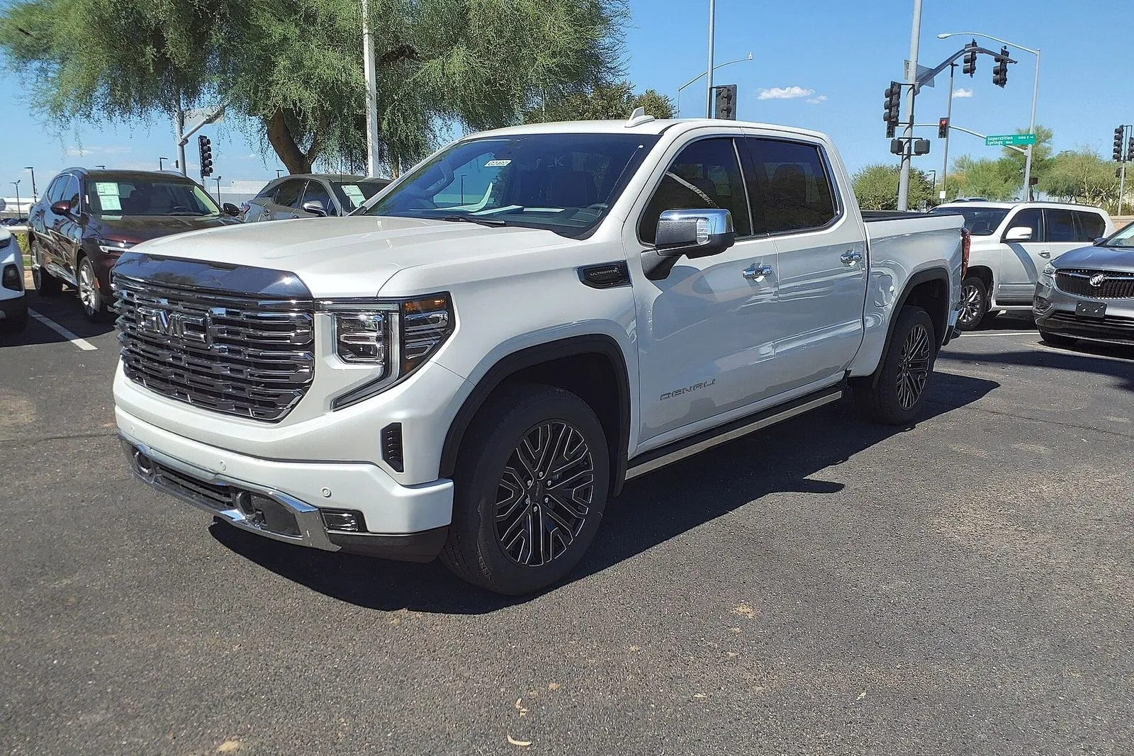 GMC Sierra Denali Ultimate 2025
