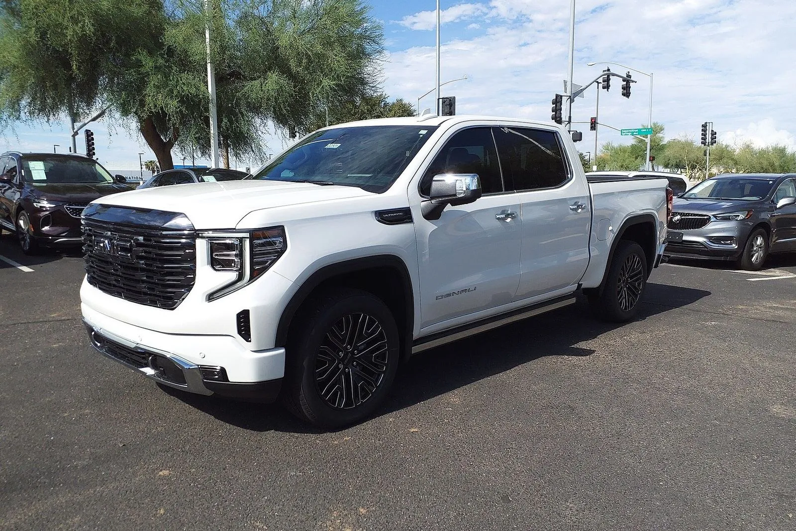 GMC Sierra Denali Ultimate 2025