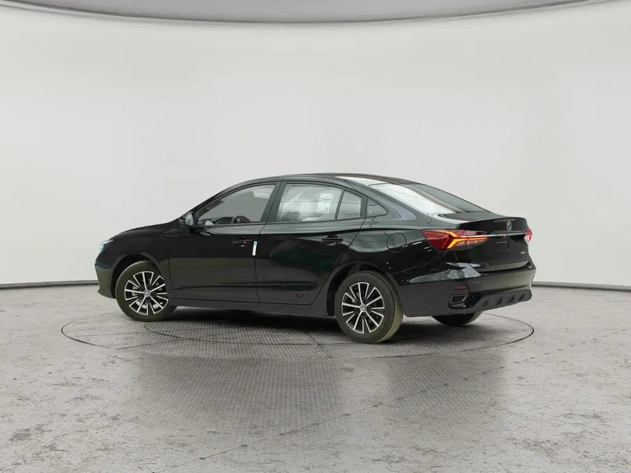 MG 5 STD New Shape 2025