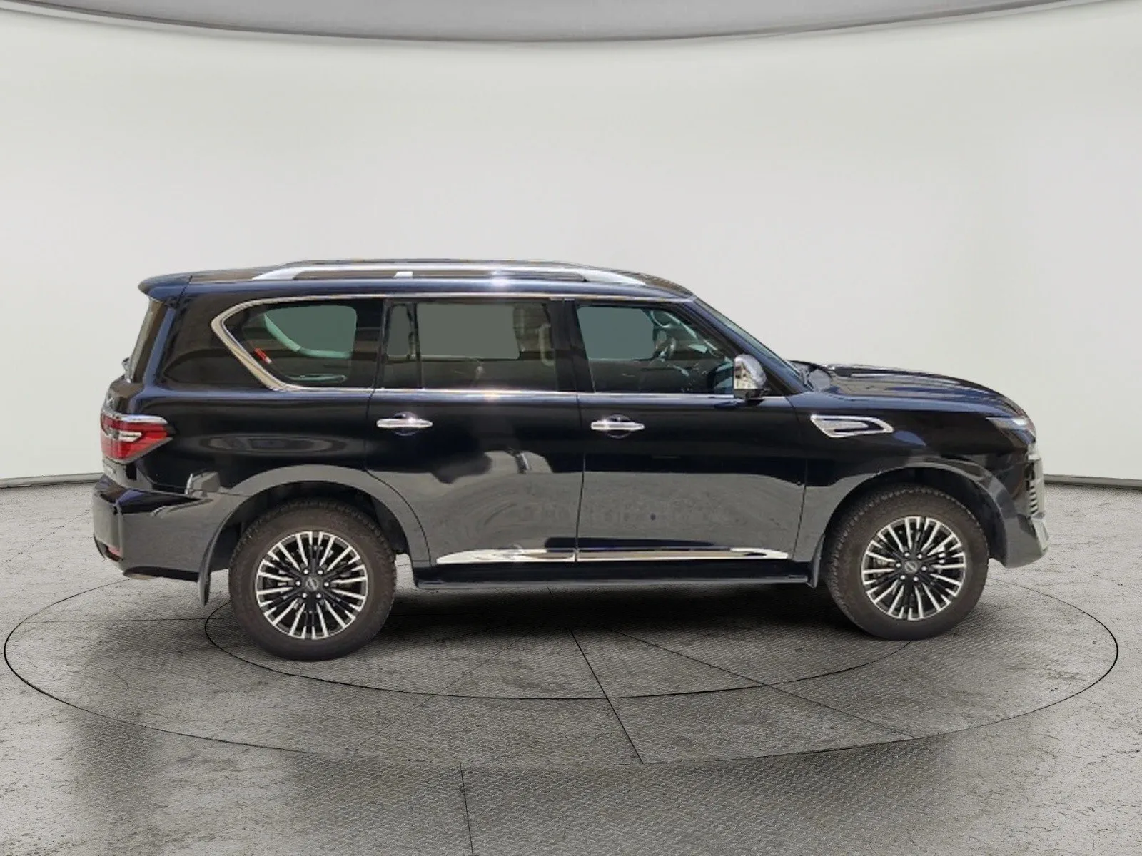 Nissan Patrol Platinum 2023