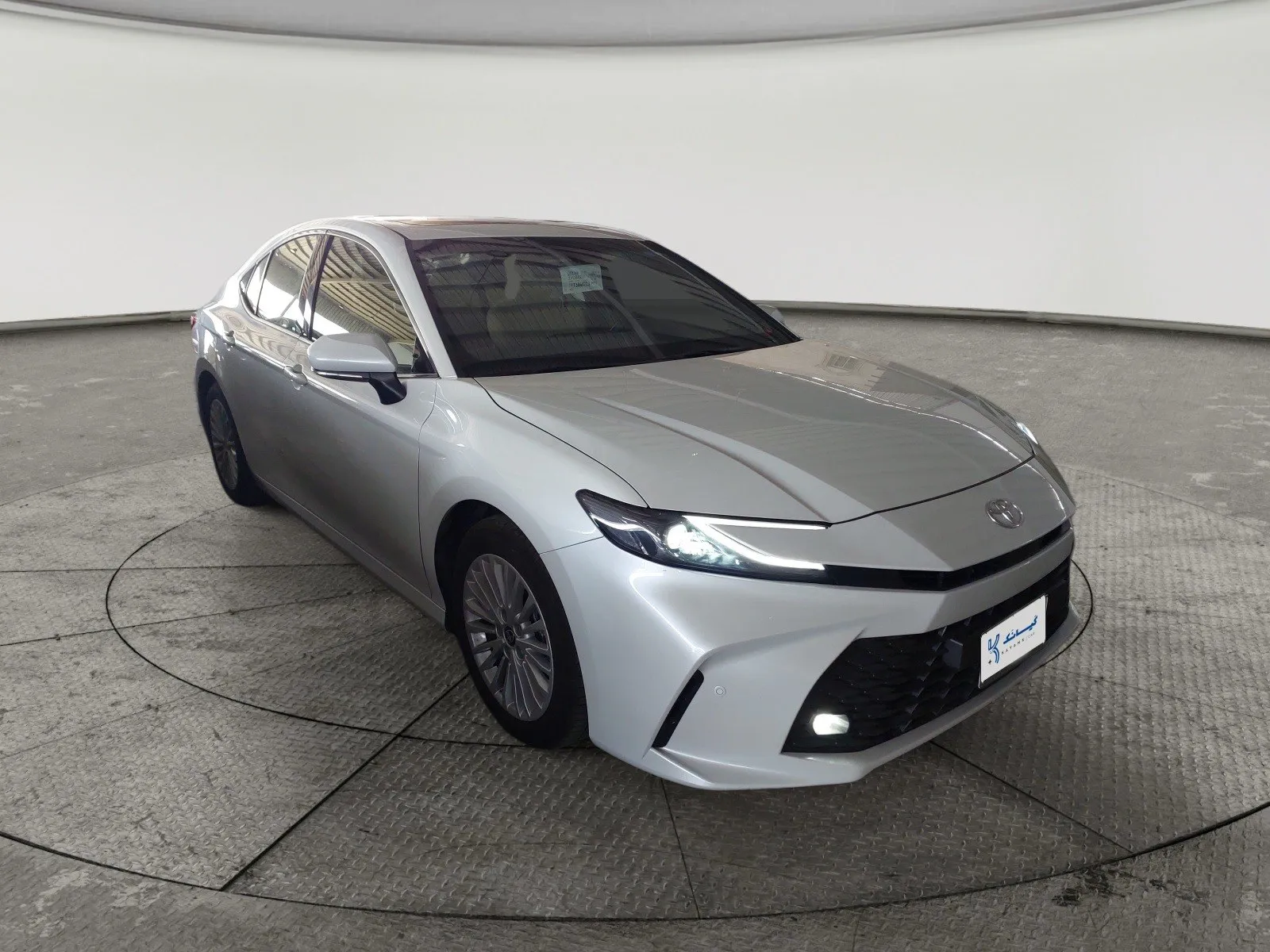 Toyota Camry E Plus HEV 2026