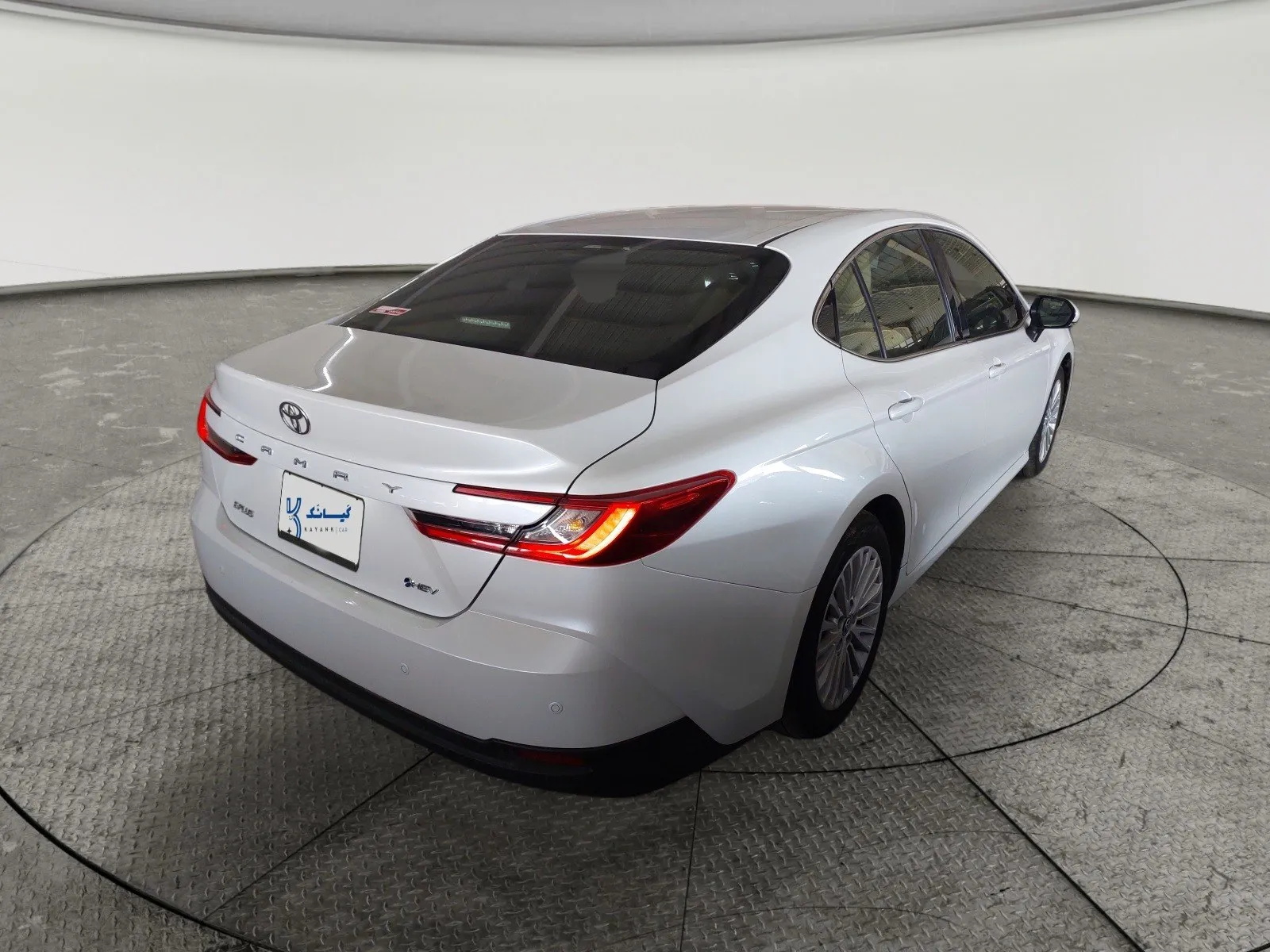 Toyota Camry E Plus HEV 2026
