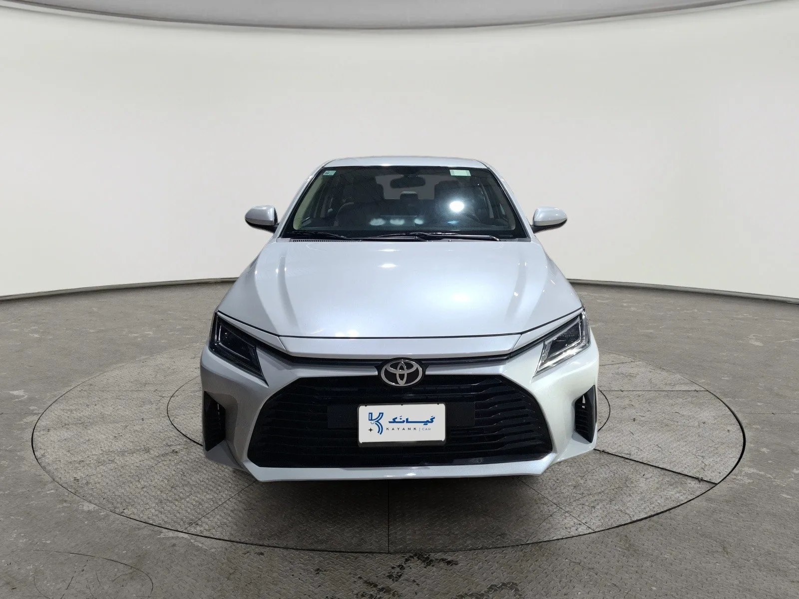 Toyota Yaris Y 2023