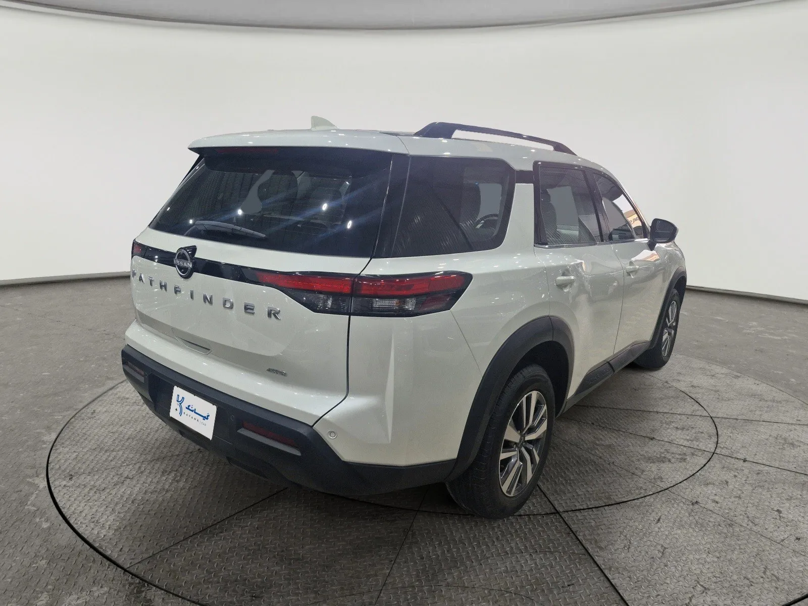 Nissan Pathfinder S 2023