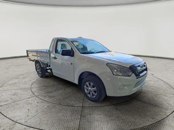 Isuzu D-Max Regular Cab أجناب Single Cab 2025